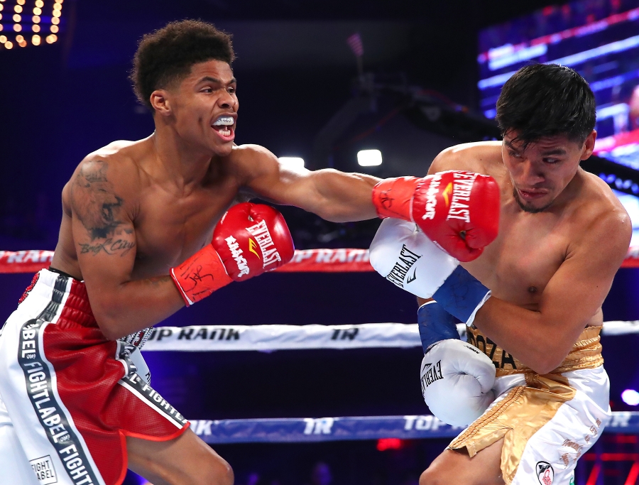 Shakur Stevenson Blows Away Oscar Mendoza in 2 Rounds on Lomachenko-Rigondeaux Undercard