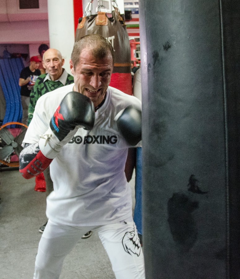 Sergey Kovalev Media Workout Highlights (Video)