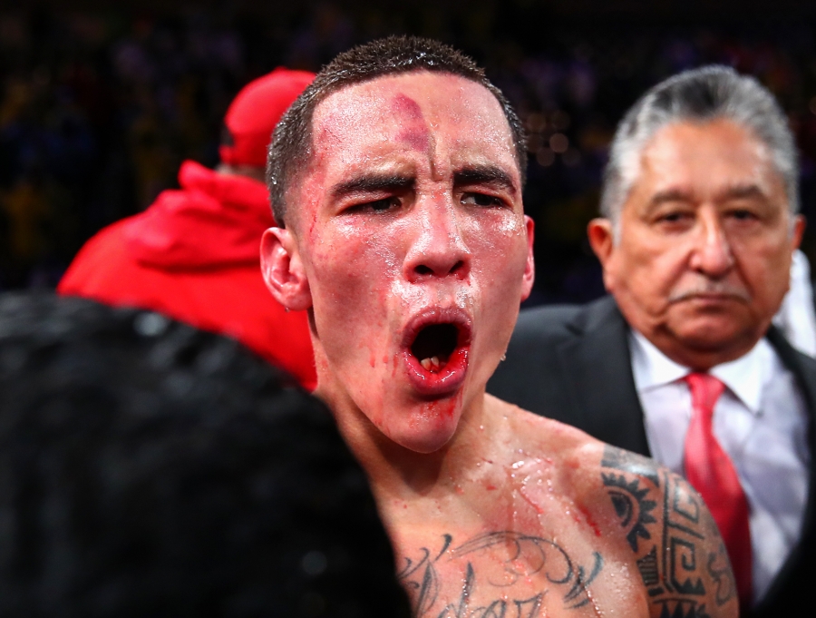 Photos | Oscar Valdez vs. Scott Quigg Fight Night