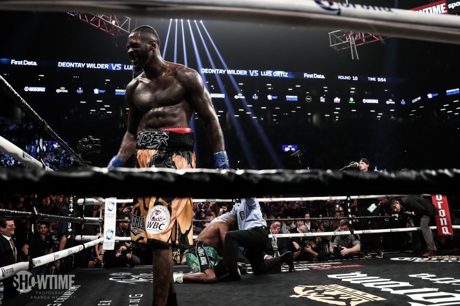 The Bronze Bomber Stops King Kong in 10