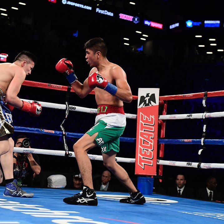 Angel Sarinana Batters Dimash Niyazov on Jacobs-Sulecki Undercard in Brooklyn