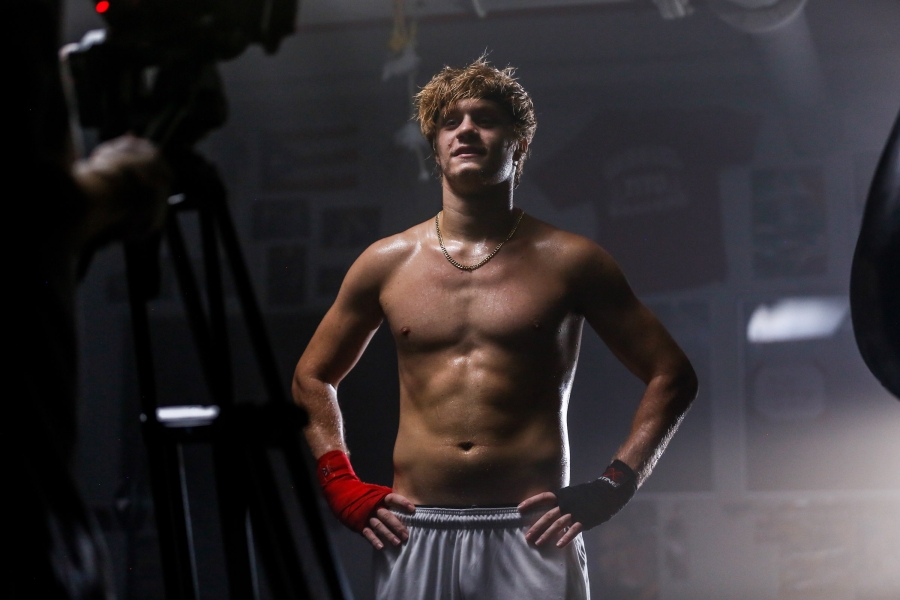 ‘White Chocolate’ Nikita Ababiy Joins the Paid Ranks in the Windy City
