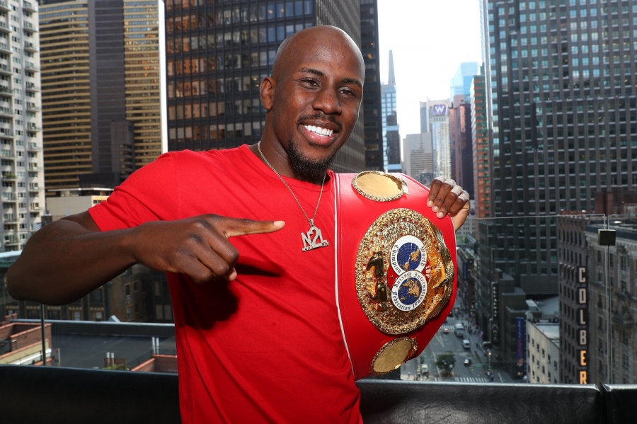 Tevin Farmer Defends World Title Against Jono Carroll on March 15