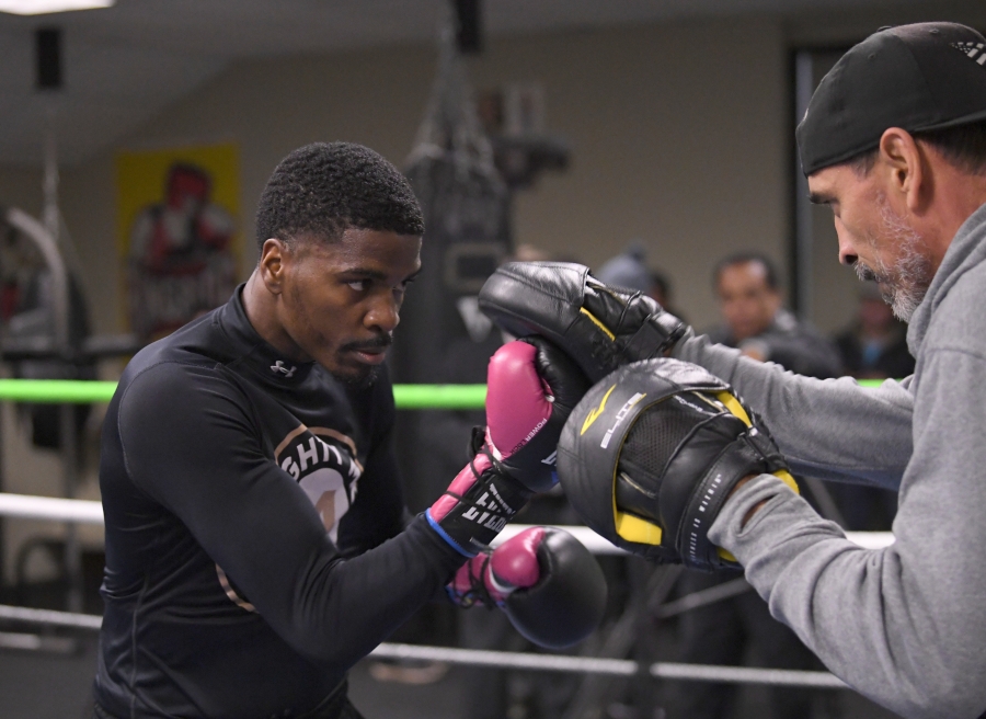 OKC Workout Notes & Quotes: Alex Saucedo and Maurice Hooker Prepare for “Red River Rivalry” Title Showdown