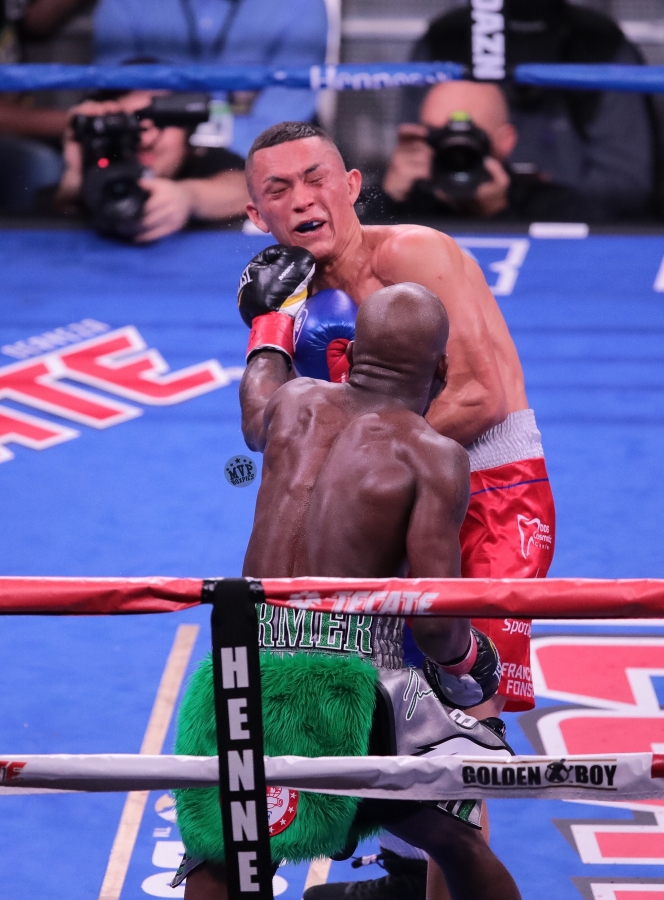 Tevin Farmer Defends IBF Title Over a Game Fonseca