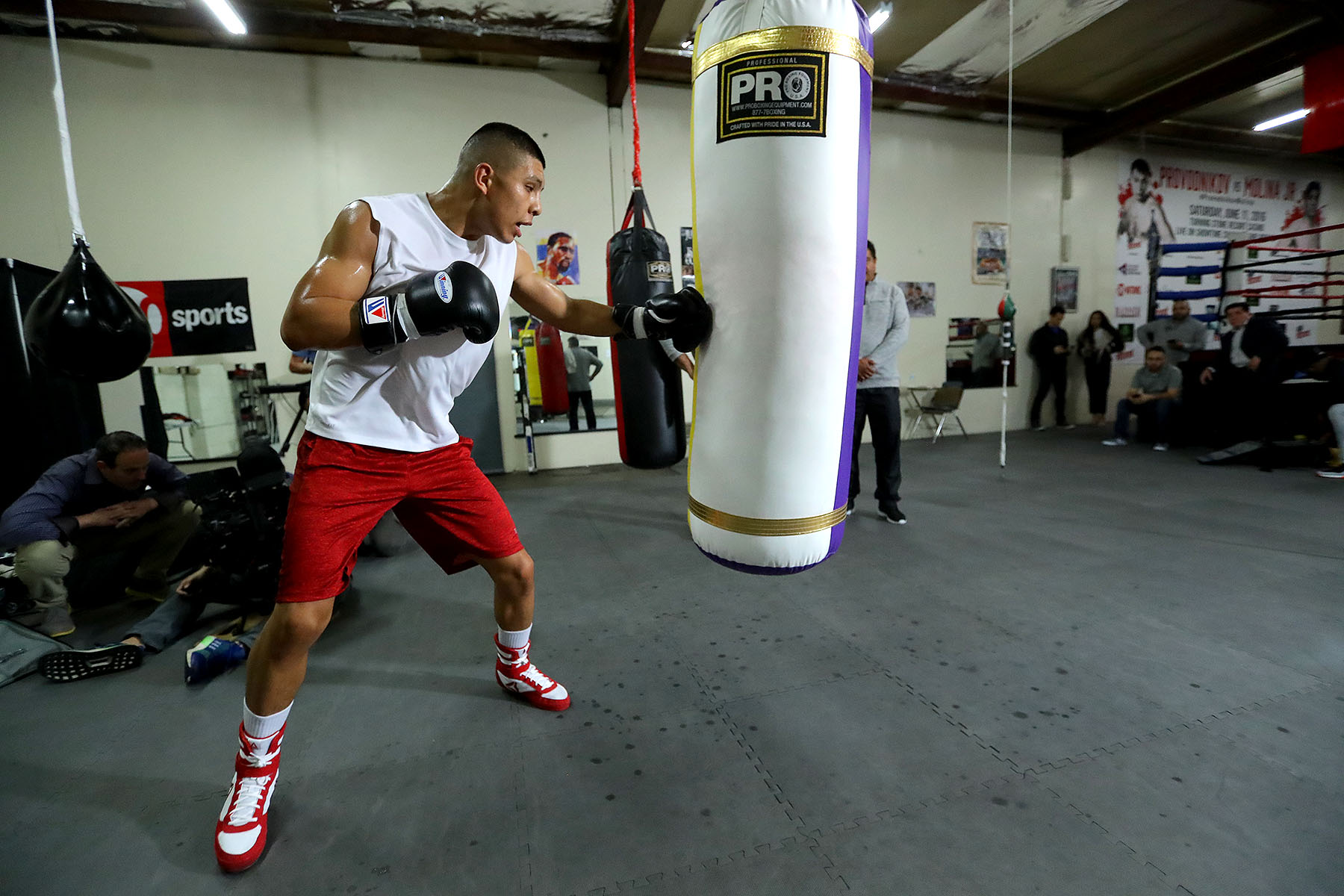 Jaime Munguia Prepares to Defend His Title Against Takeshi Inoue