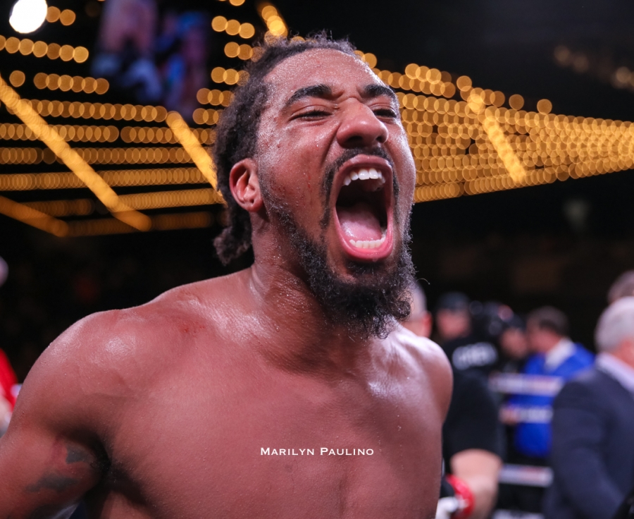 Demetrius Andrade Signs Four-Fight Extension With Matchroom Boxing USA