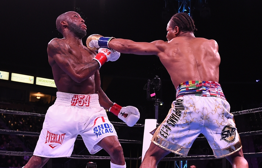 Shawn Porter Edges Yordenis Ugas to Retain WBC Title