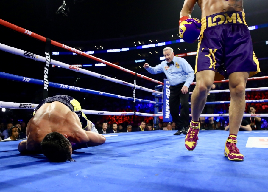 Photos | Vasiliy Lomachenko vs. Anthony Crolla Fight Night
