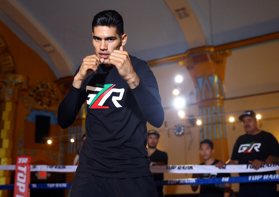 41-0 Gilberto “Zurdo” Ramirez All in for WBC Interim World Light Heavyweight Clash With “Sir” Marcus Browne