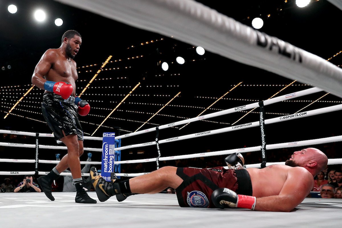 Michael Hunter Defeats Sergey Kuzmin Via Unanimous Decision