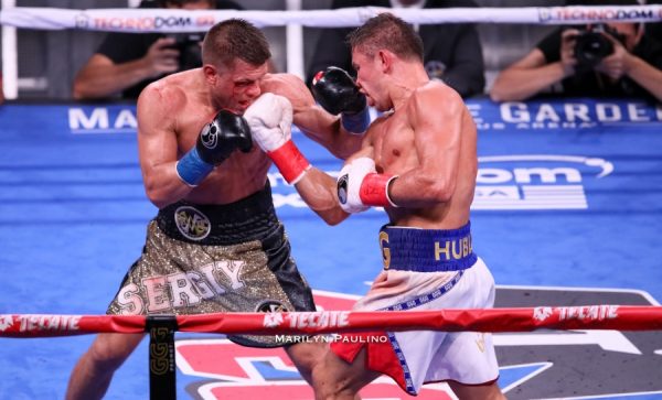 Gennadiy Golovkin defeats Sergiy Derevyanchenko