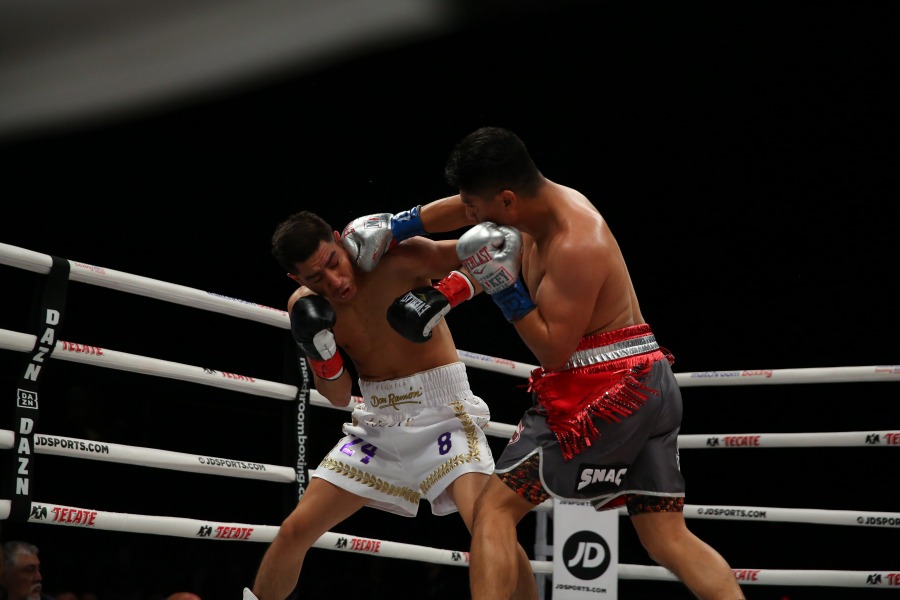 Mikey Garcia Gets First Win at 147 over Jessie Vargas