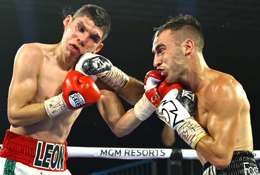 Jason Moloney Brutalizes Leonardo Baez For The Stoppage Win