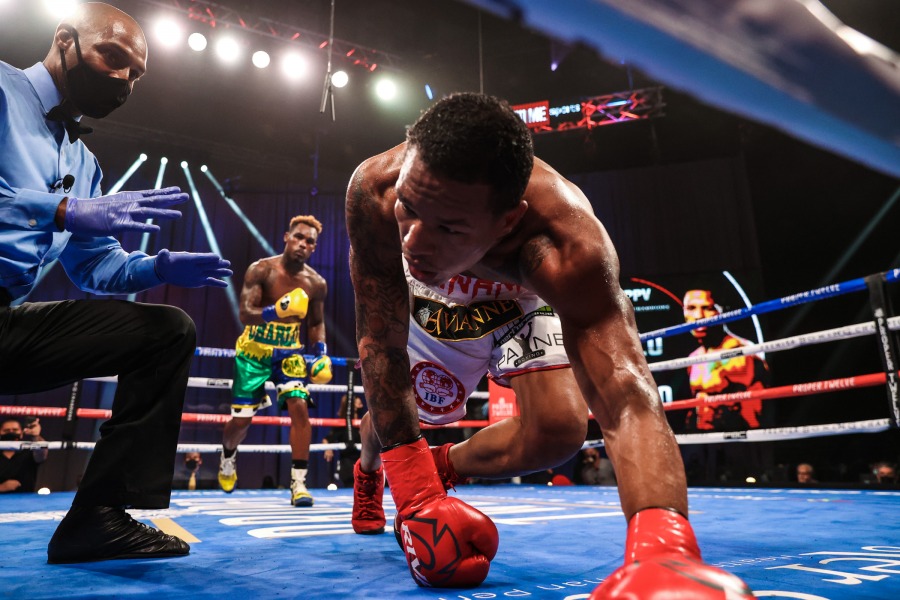 Photos | Jermell Charlo vs. Jeison Rosario Fight Night