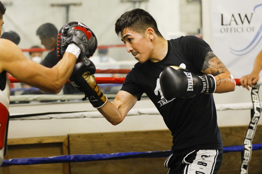 Leo Santa Cruz Virtual Media Workout Quotes & Photos