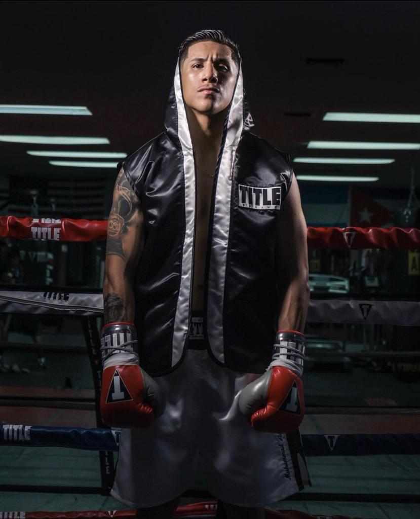 Fernando Vargas Jr. Turns Professional on Friday, December 18