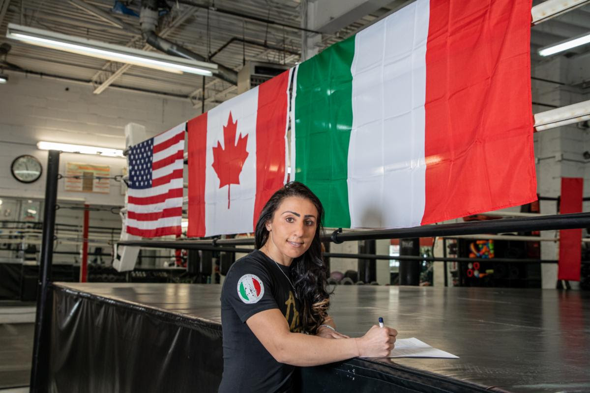 Amanda Galle Signs Co-Promotional Agreement With Dibella Entertainment And Lee Baxter Promotions