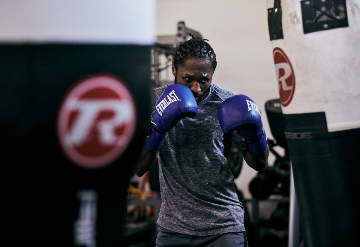 Craig Richards Says Pressure Is On Bivol
