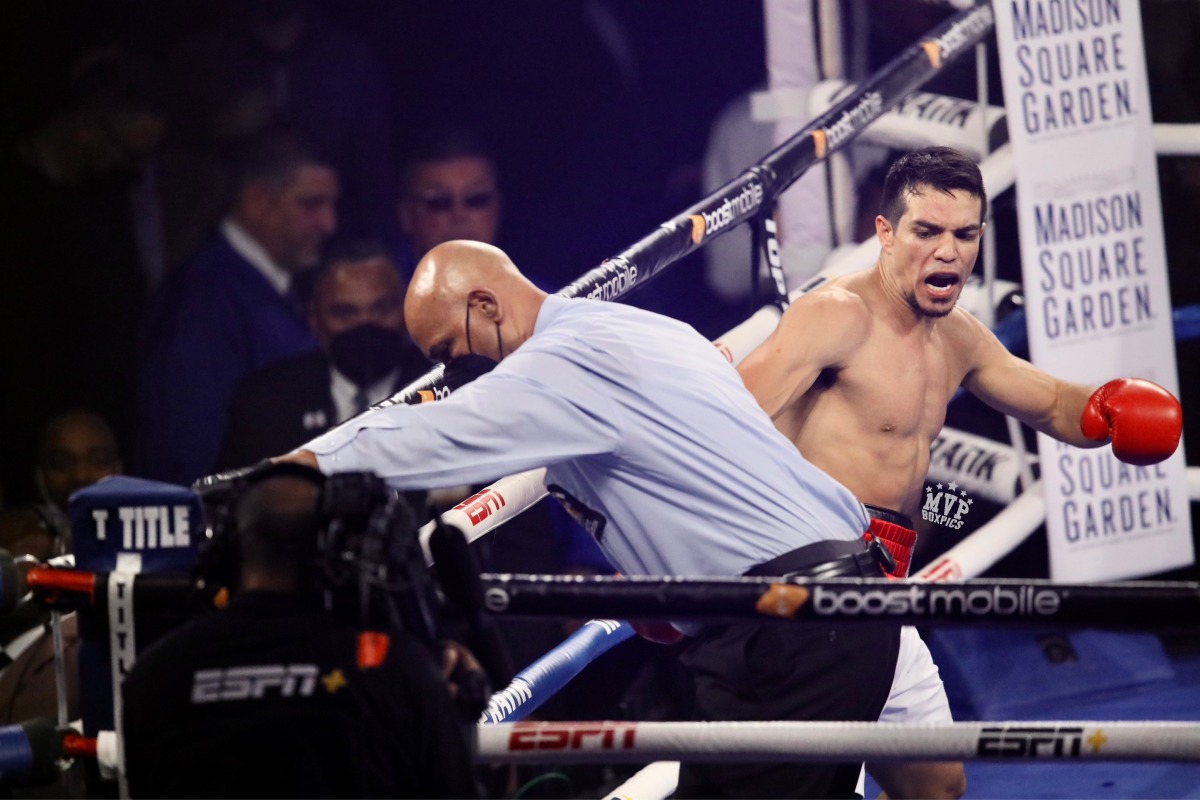 Jose Zepeda Delivers Explosive 1St-Round Knockout Over Josue Vargas