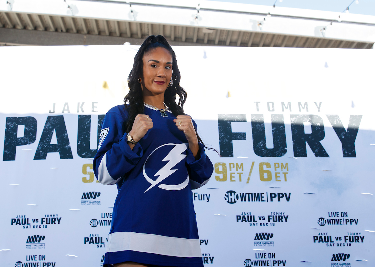 Amanda Serrano Faces Off Against Miriam Gutiérrez December 18 On Showtime