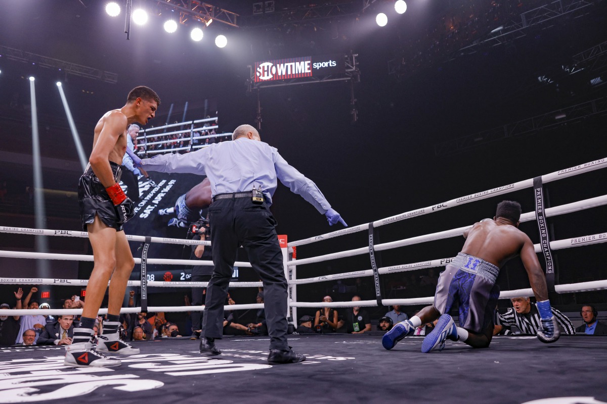 Fundora Stops Lubin In Thriller