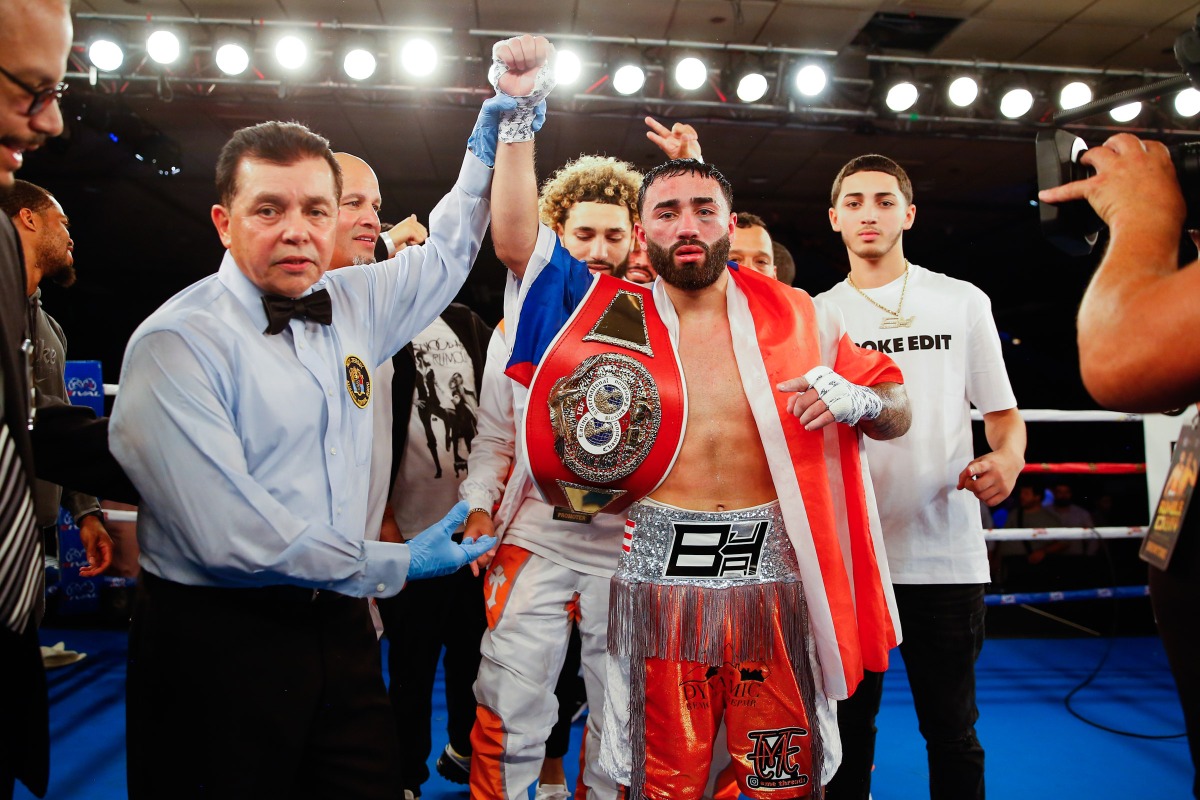 Shobox: Joseph Adorno Defeats Alberto Roldan