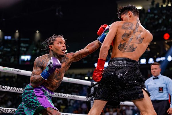 GERVONTA DAVIS STOPS RYAN GARCIA IN 7