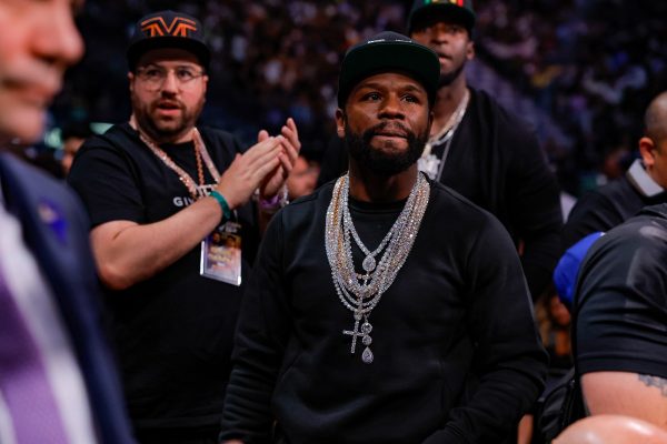 GERVONTA DAVIS STOPS RYAN GARCIA IN 7